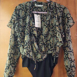 Zara - PRINTED RUFFLED BODYSUIT